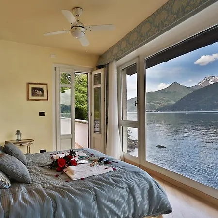 San Siro Sleeps 6